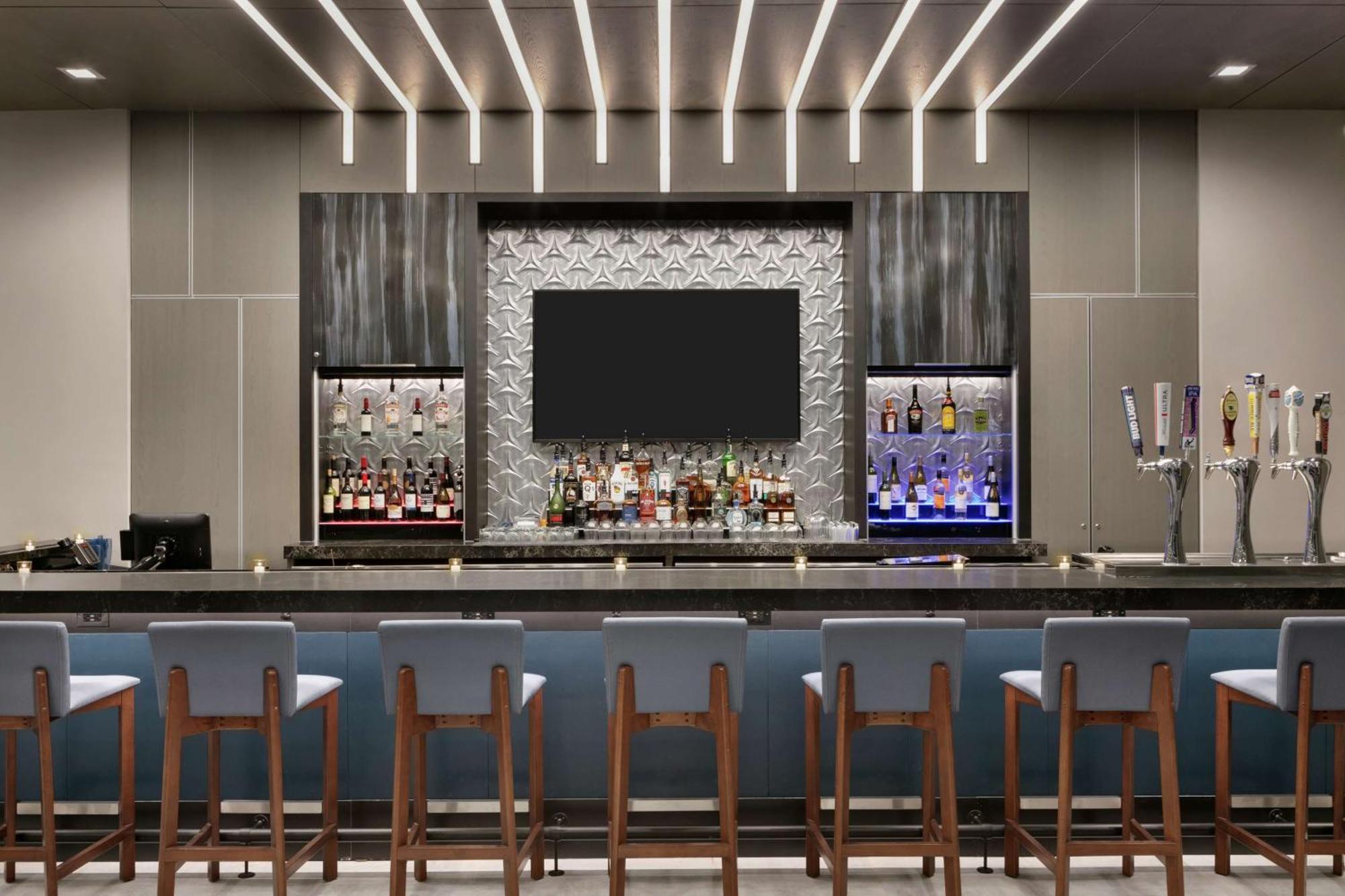 Embassy Suites By Hilton Atlanta Midtown Eksteriør bilde
