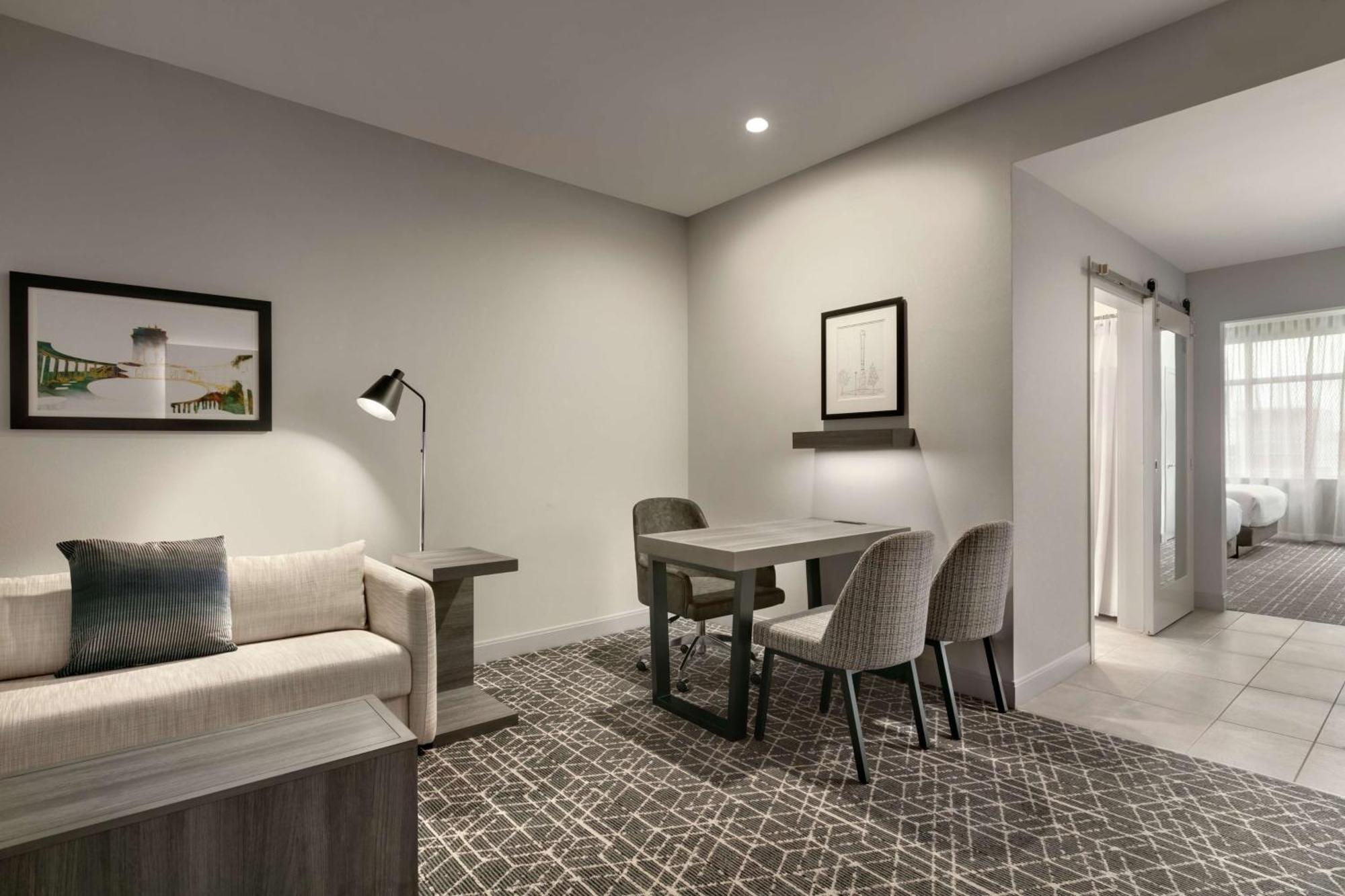 Embassy Suites By Hilton Atlanta Midtown Eksteriør bilde
