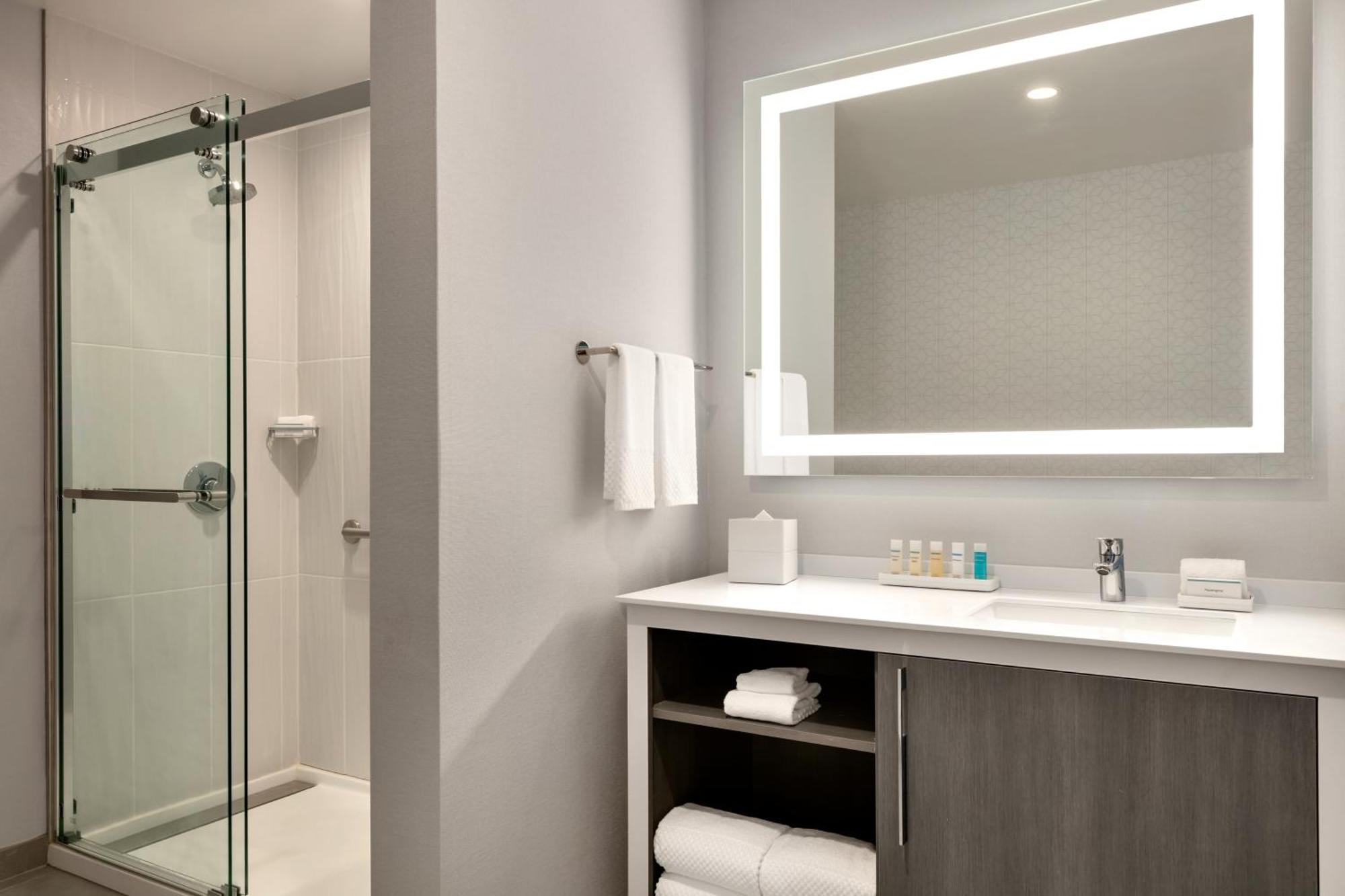 Embassy Suites By Hilton Atlanta Midtown Eksteriør bilde